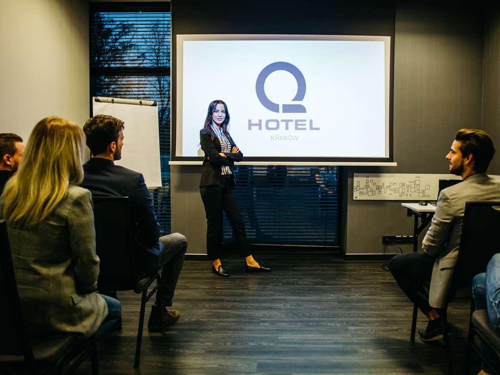 Q Hotel Krasków Άνθρωποι φωτογραφία