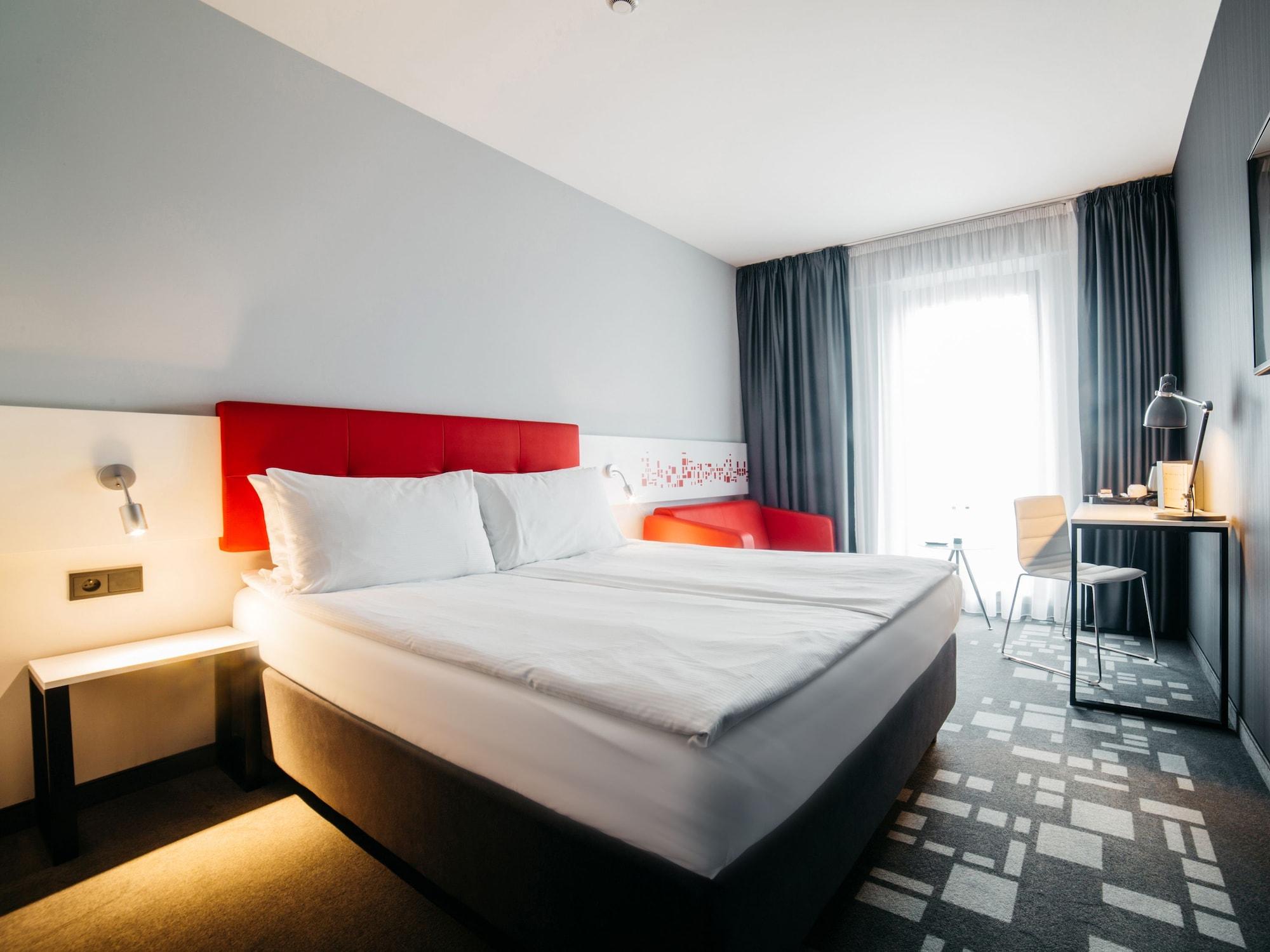 Q Hotel Krasków Εξωτερικό φωτογραφία