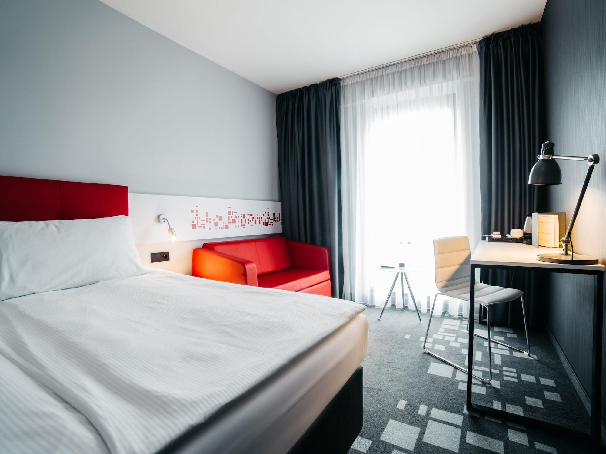 Q Hotel Krasków Εξωτερικό φωτογραφία