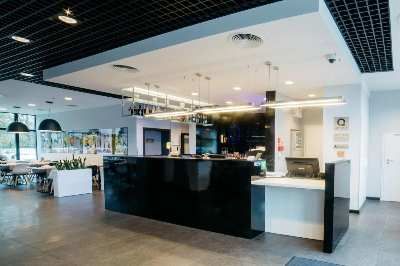 Q Hotel Krasków Εξωτερικό φωτογραφία