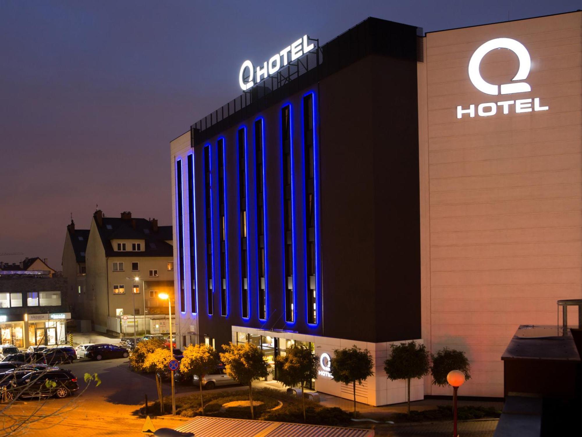Q Hotel Krasków Εξωτερικό φωτογραφία